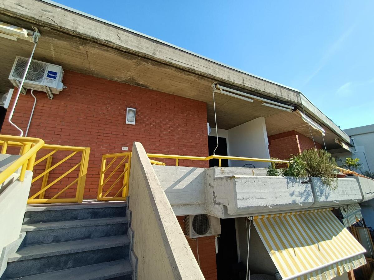 Venusilia Apartment - Free Parking Aci Castello Exterior foto